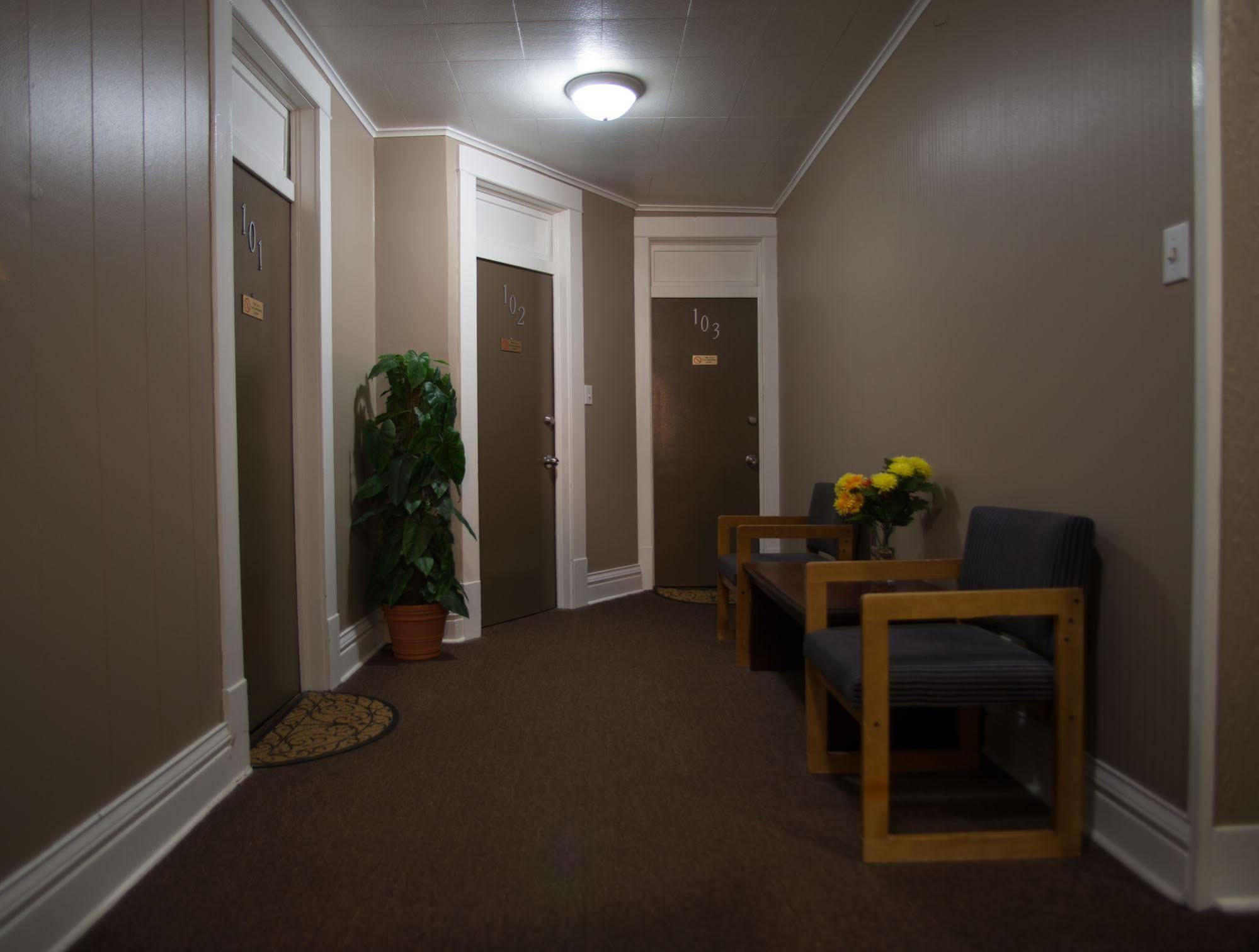 Rosemount Motel Bedford Bagian luar foto
